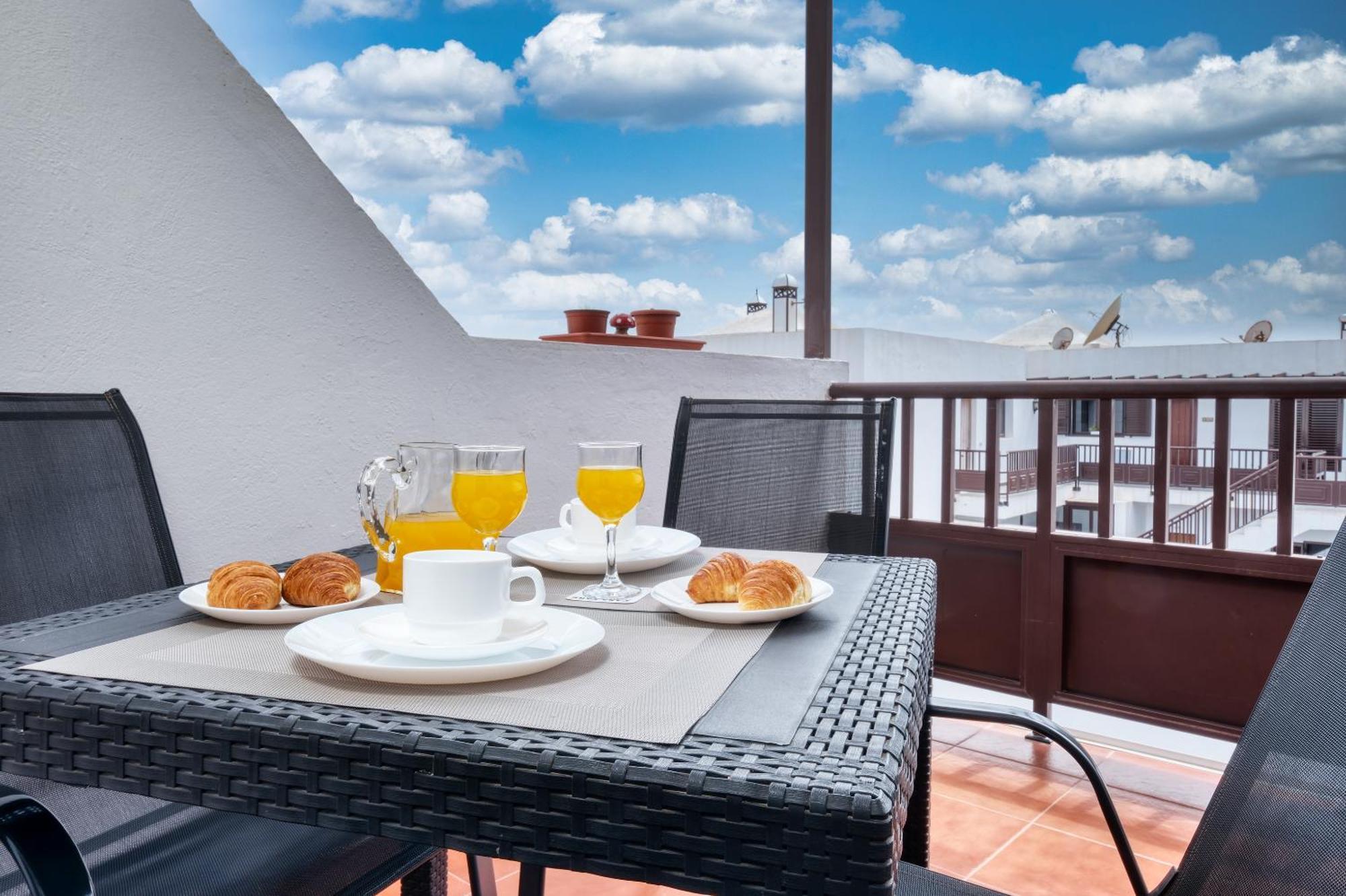 Holiday home Casa Yare, Shared Pool, Air-con, Fast Wifi *